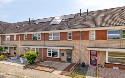 Dr J C Homanstraat 35