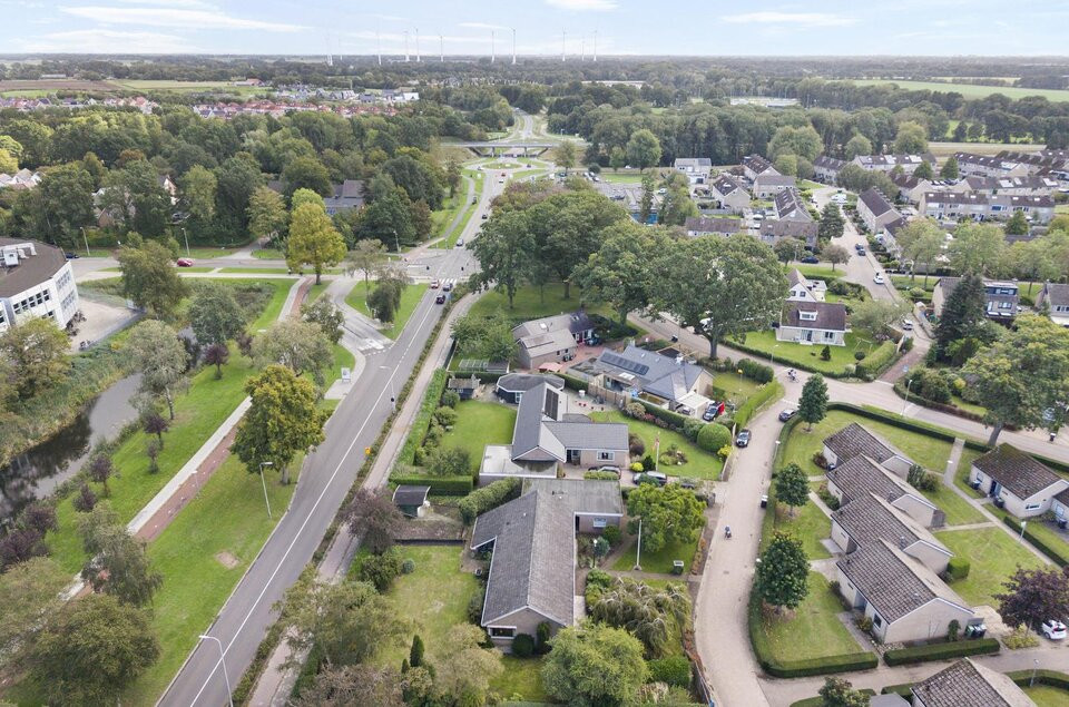 Vrijstaande woning te koop: Beneluxplantsoen 1, Coevorden