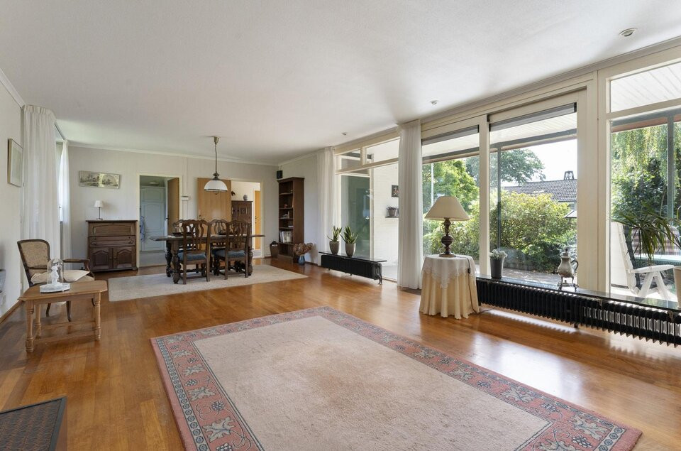 Vrijstaande woning te koop: Beneluxplantsoen 1, Coevorden