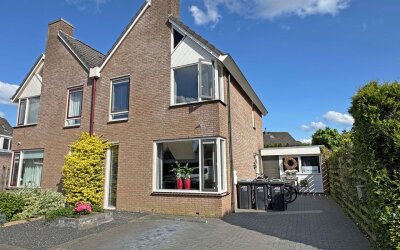 Lijsterbes 2