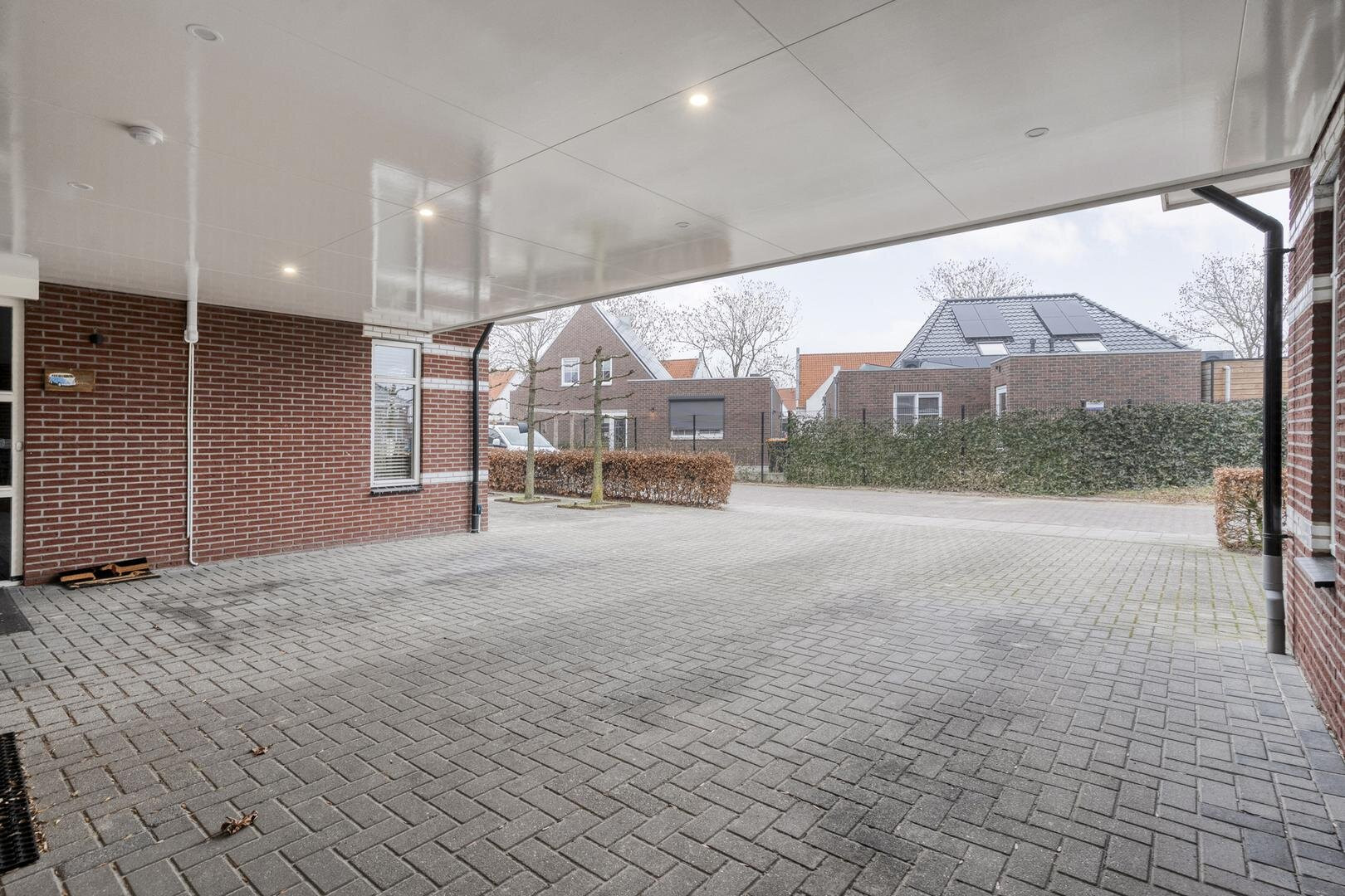 Twee-onder-één-kap te koop: Moesdistel 11, Coevorden