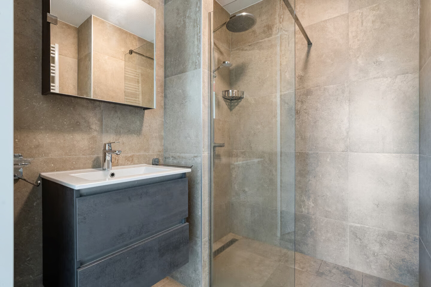 Appartement te koop: Emmerweg 8F, Dalen