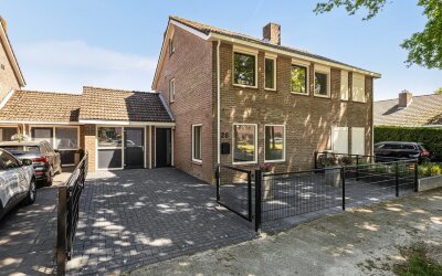 De Beeklanden 26