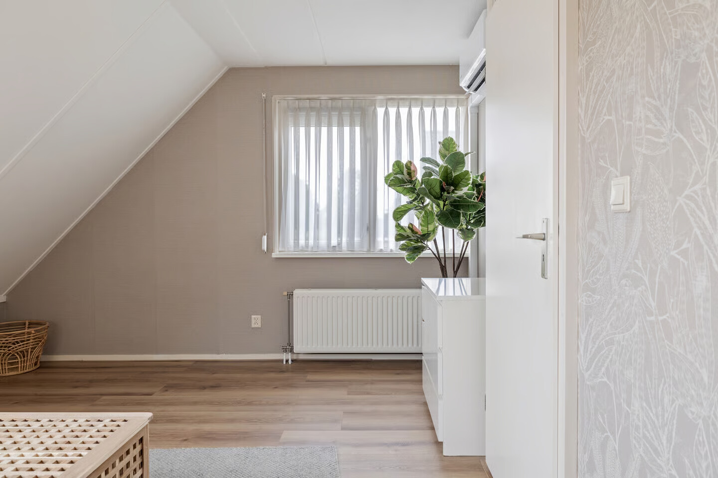 Hoekwoning te koop: Portugallaan 12, Schoonebeek