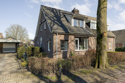 Zandpolstra. 32