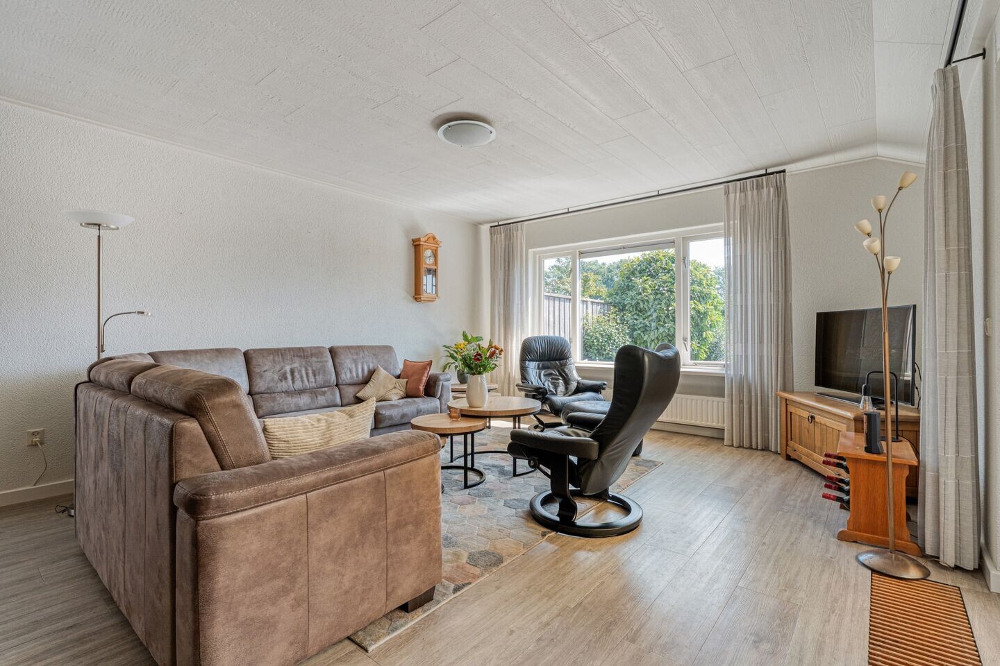 Hoekwoning te koop: Floralaan 68, Hardenberg