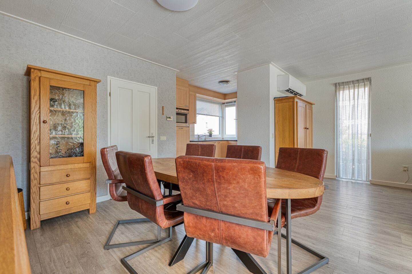 Hoekwoning te koop: Floralaan 68, Hardenberg
