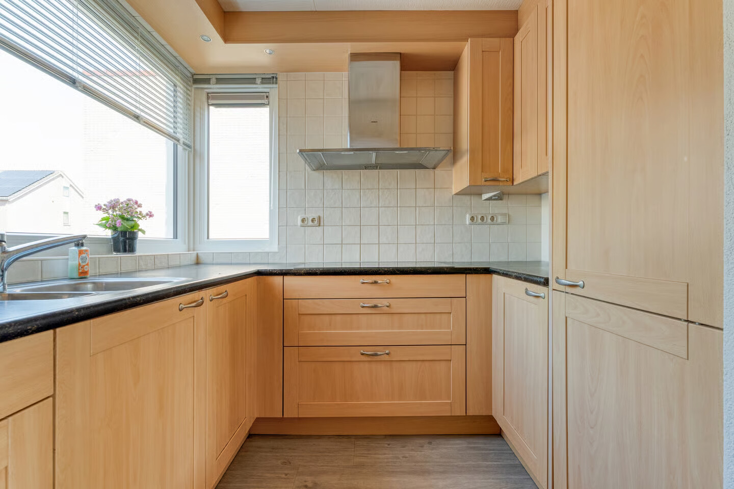 Hoekwoning te koop: Floralaan 68, Hardenberg