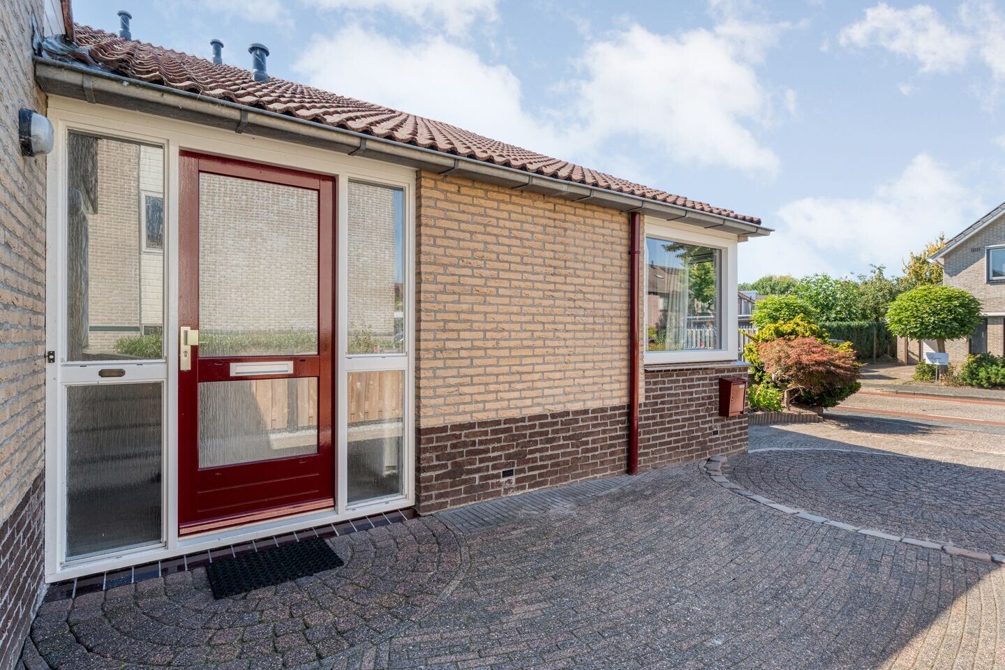 Hoekwoning te koop: Floralaan 68, Hardenberg