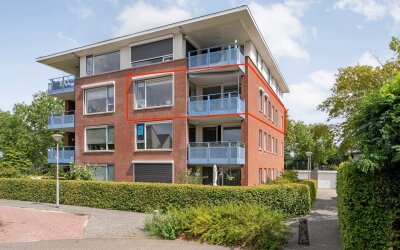 De Weverij 15