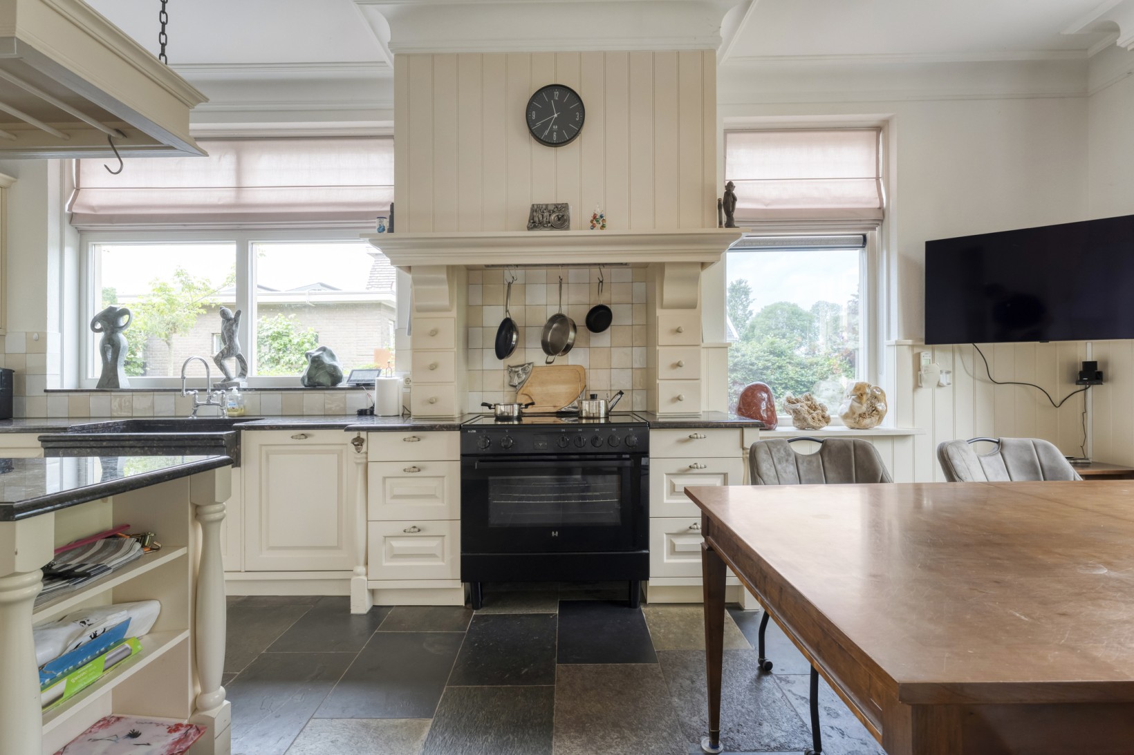 Vrijstaande woning te koop: Hoofdweg 32, De Krim