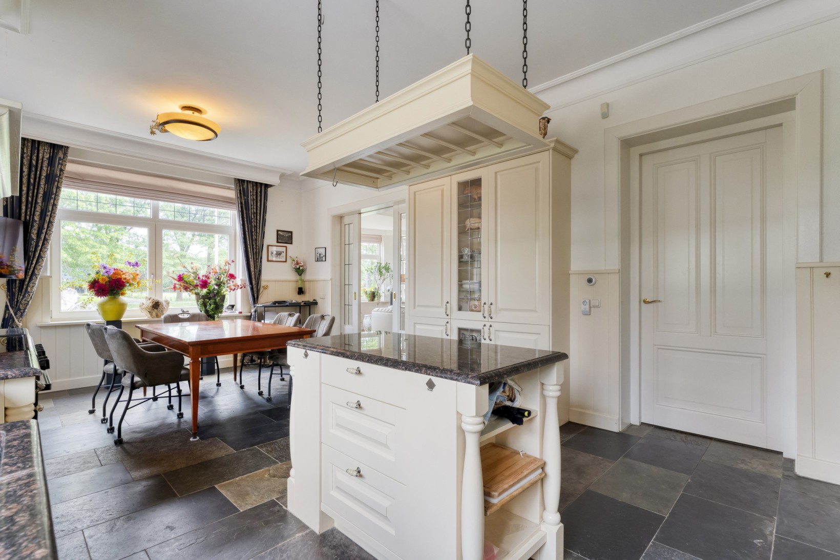 Vrijstaande woning te koop: Hoofdweg 32, De Krim