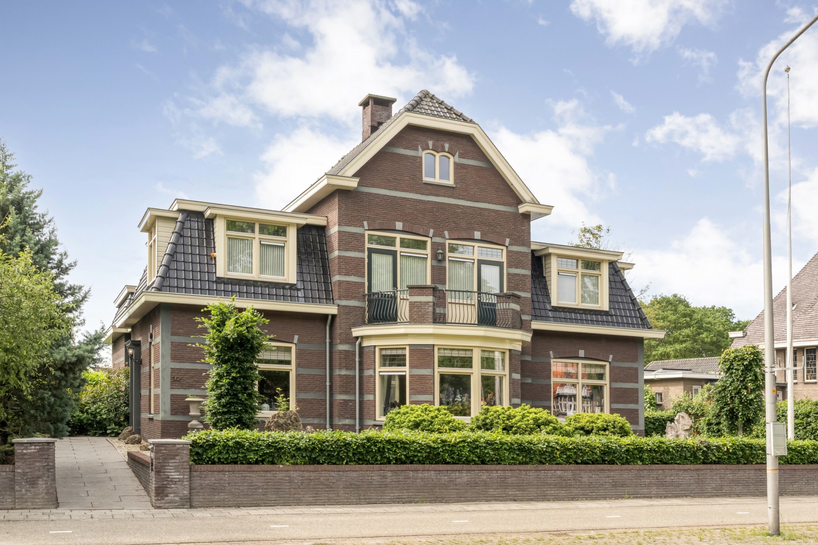 Vrijstaande woning te koop: Hoofdweg 32, De Krim