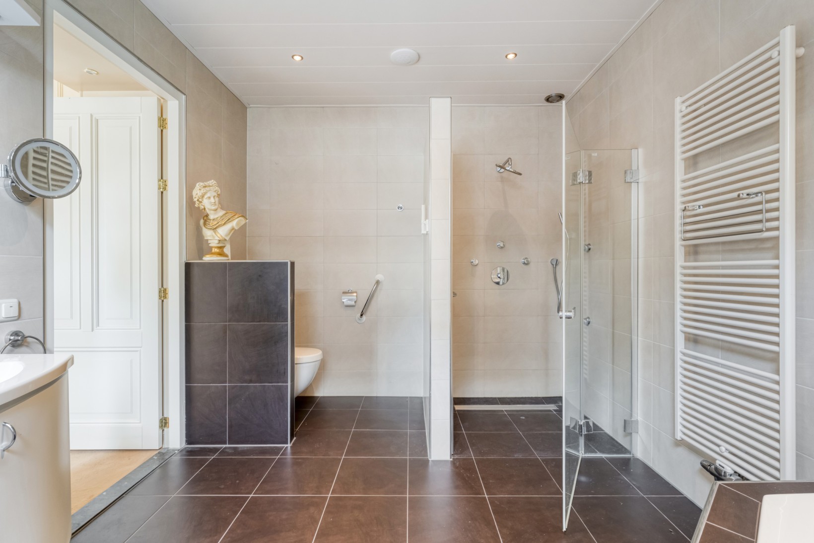 Vrijstaande woning te koop: Hoofdweg 32, De Krim