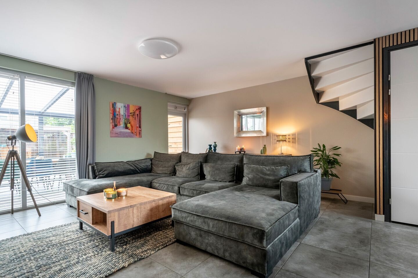 Tussenwoning te koop: Oringerbrink 100, Emmen