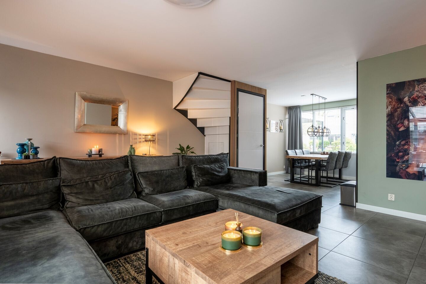 Tussenwoning te koop: Oringerbrink 100, Emmen