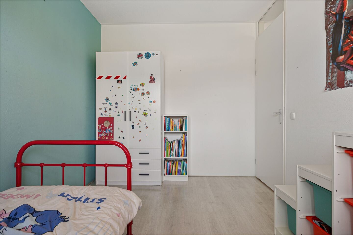 Tussenwoning te koop: Wingerdwal 9, Emmen