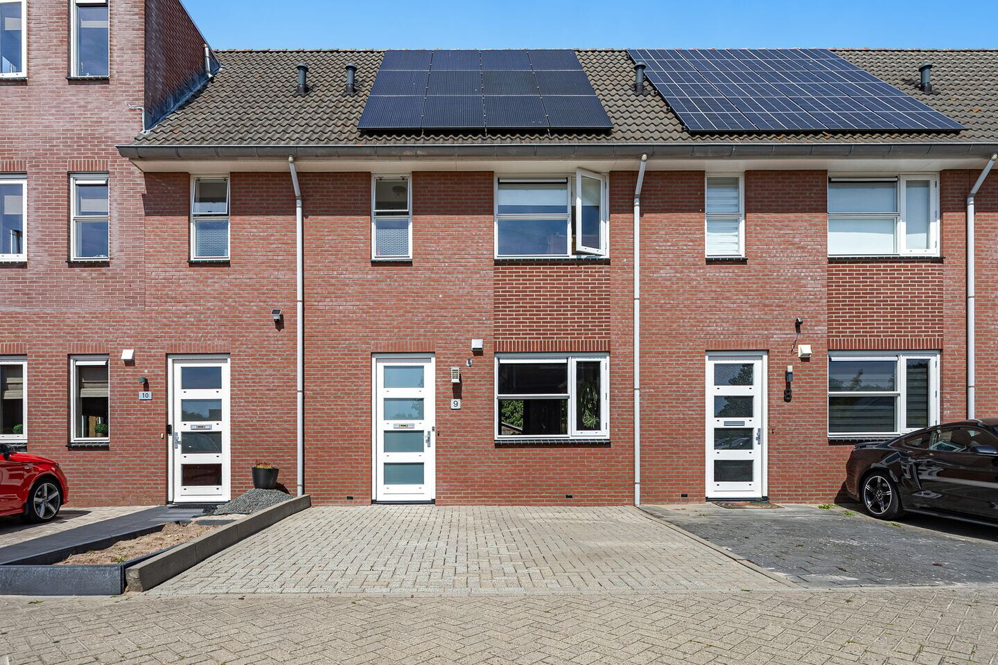 Tussenwoning te koop: Wingerdwal 9, Emmen