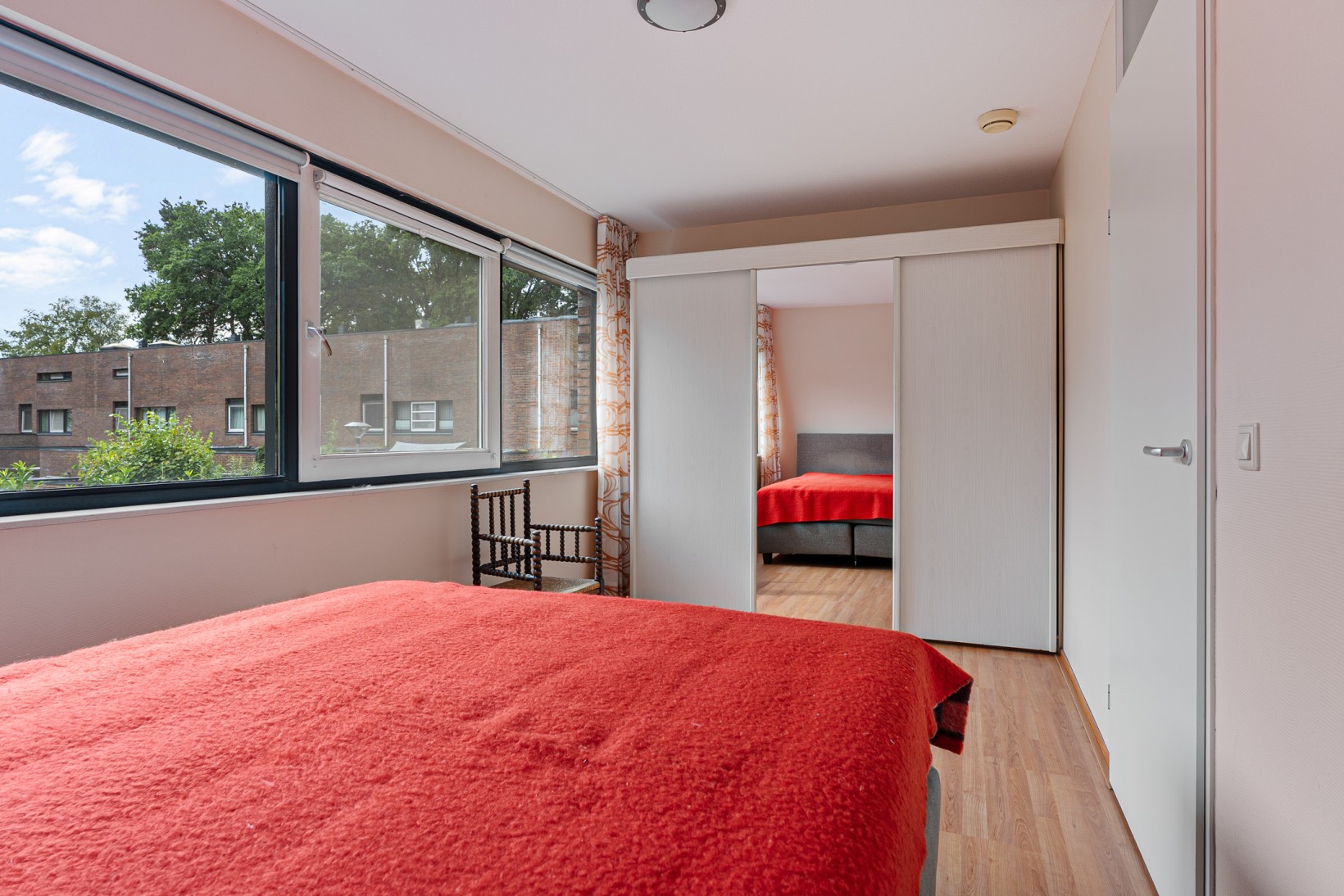 Tussenwoning te koop: Valtherlaan 222, Emmen