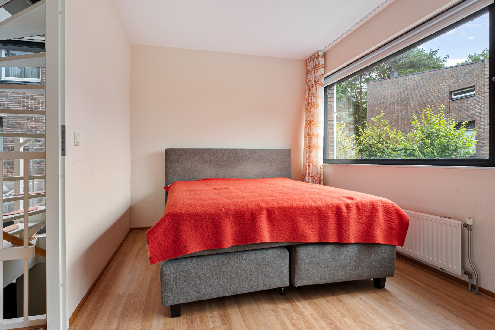 Tussenwoning te koop: Valtherlaan 222, Emmen