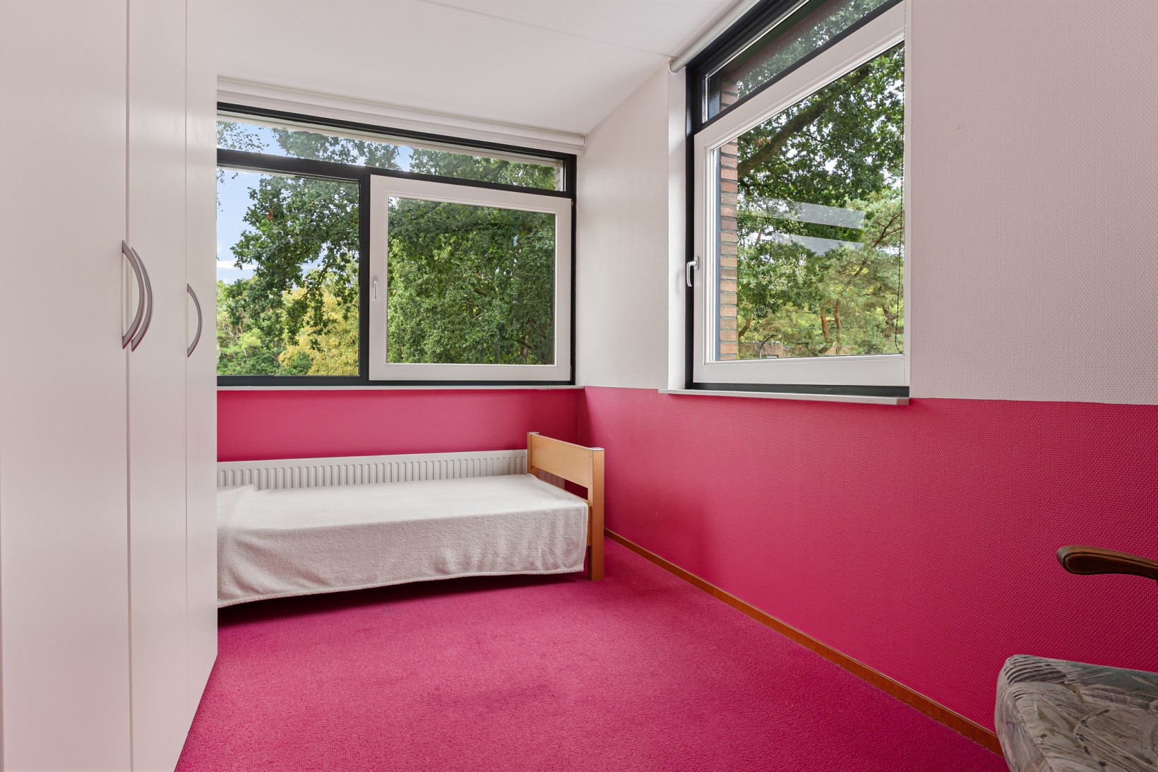 Tussenwoning te koop: Valtherlaan 222, Emmen