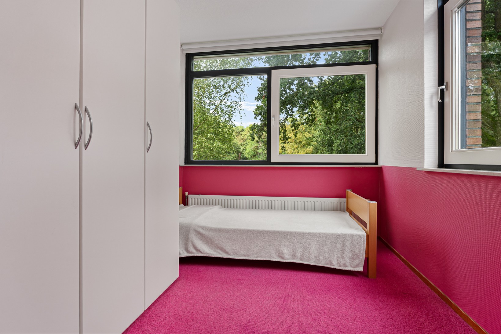 Tussenwoning te koop: Valtherlaan 222, Emmen