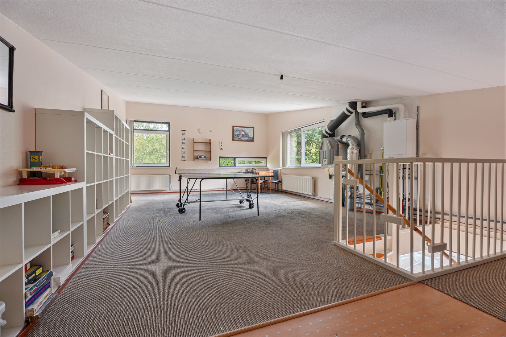 Tussenwoning te koop: Valtherlaan 222, Emmen