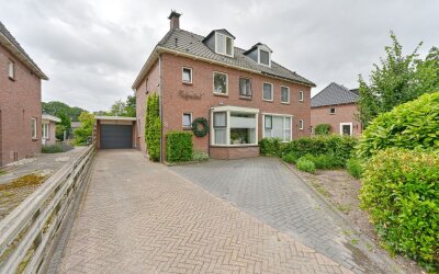 Oosterstraat 18