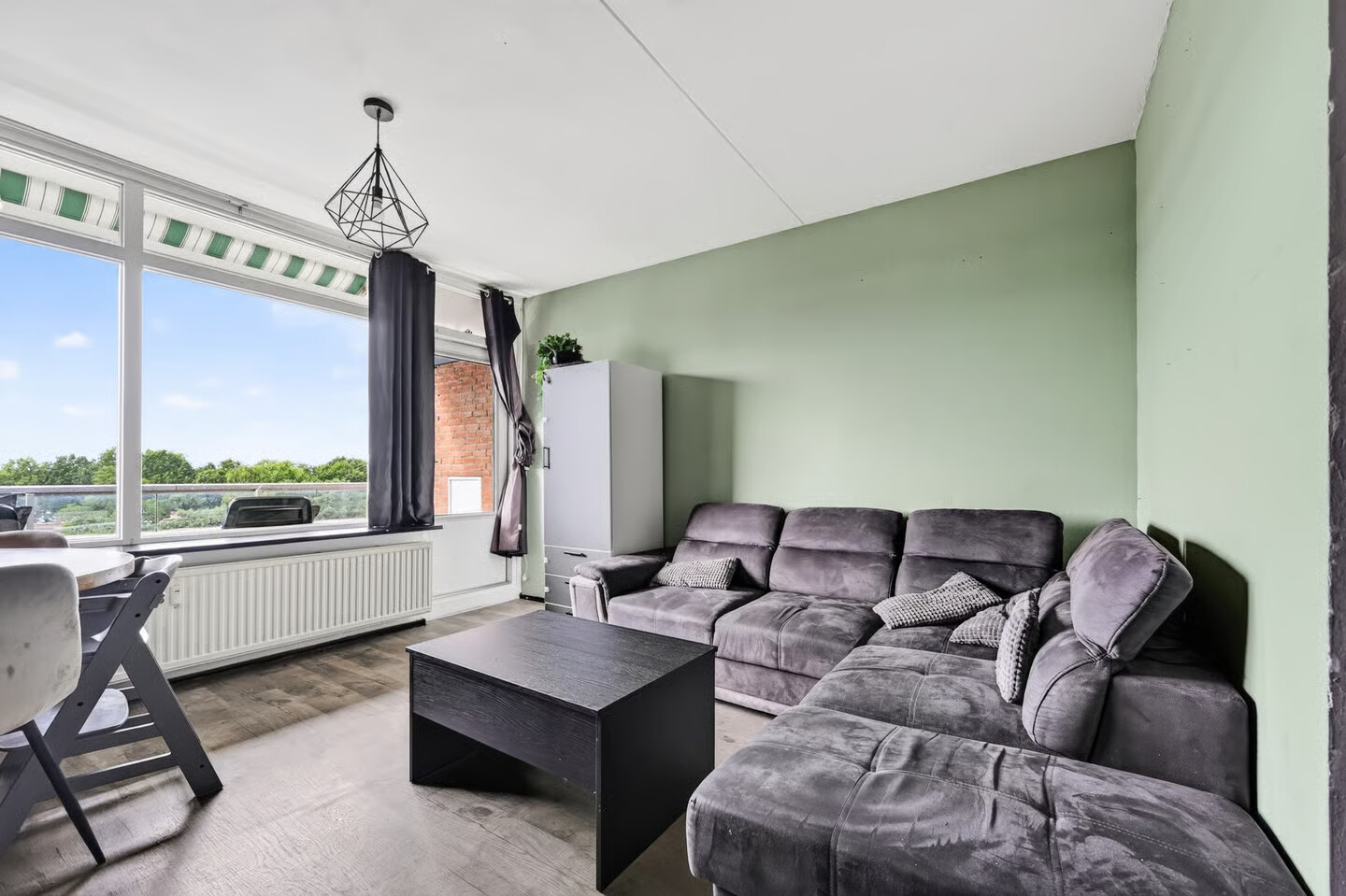 Appartement te koop: Houtweg 196, Emmen