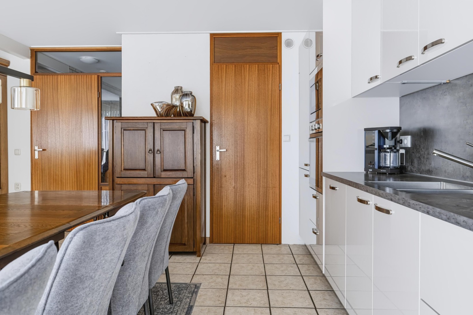 Tussenwoning te koop: Mussenveld 50, Emmen