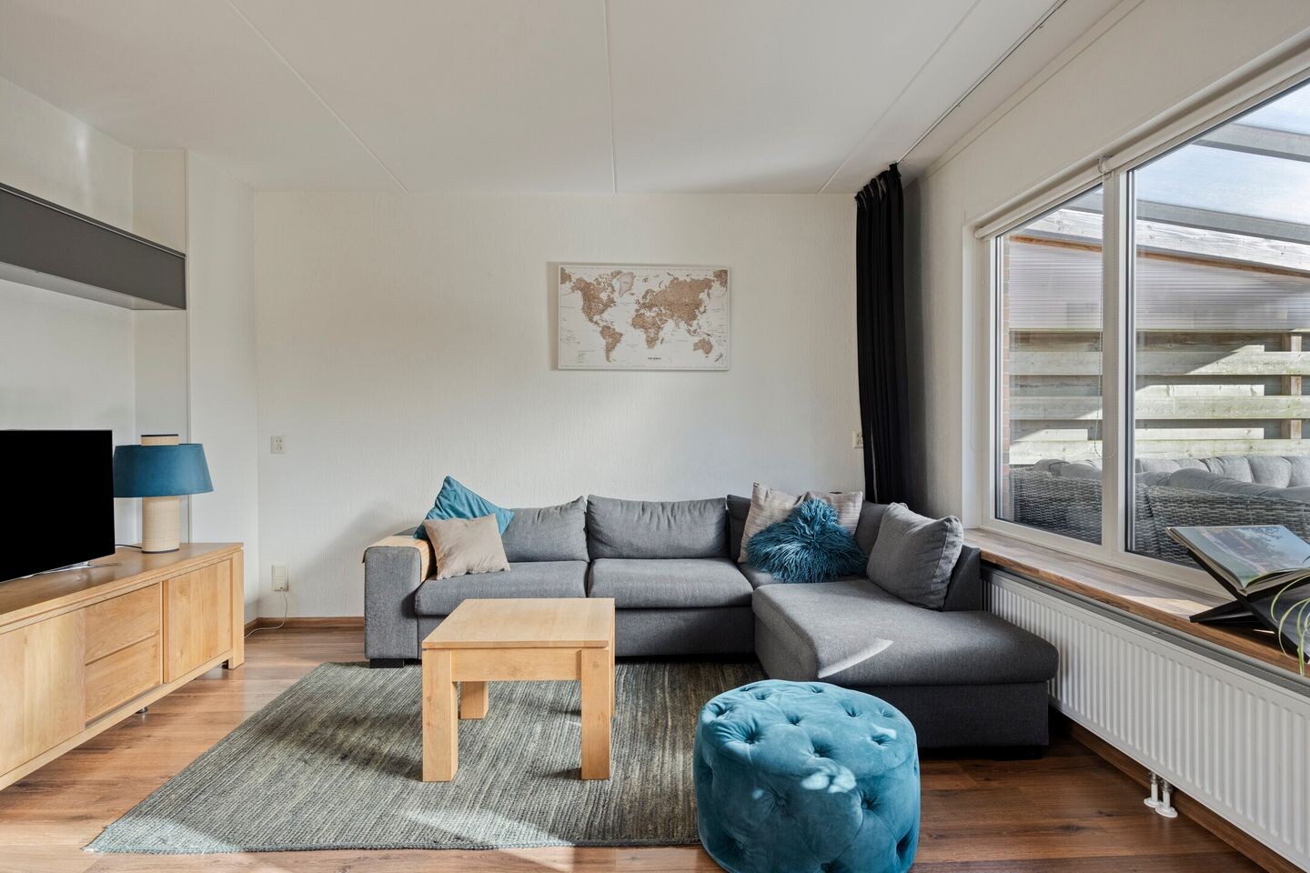 Hoekwoning te koop: Huismus 30, Emmen
