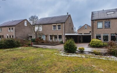 Mezenveld 156