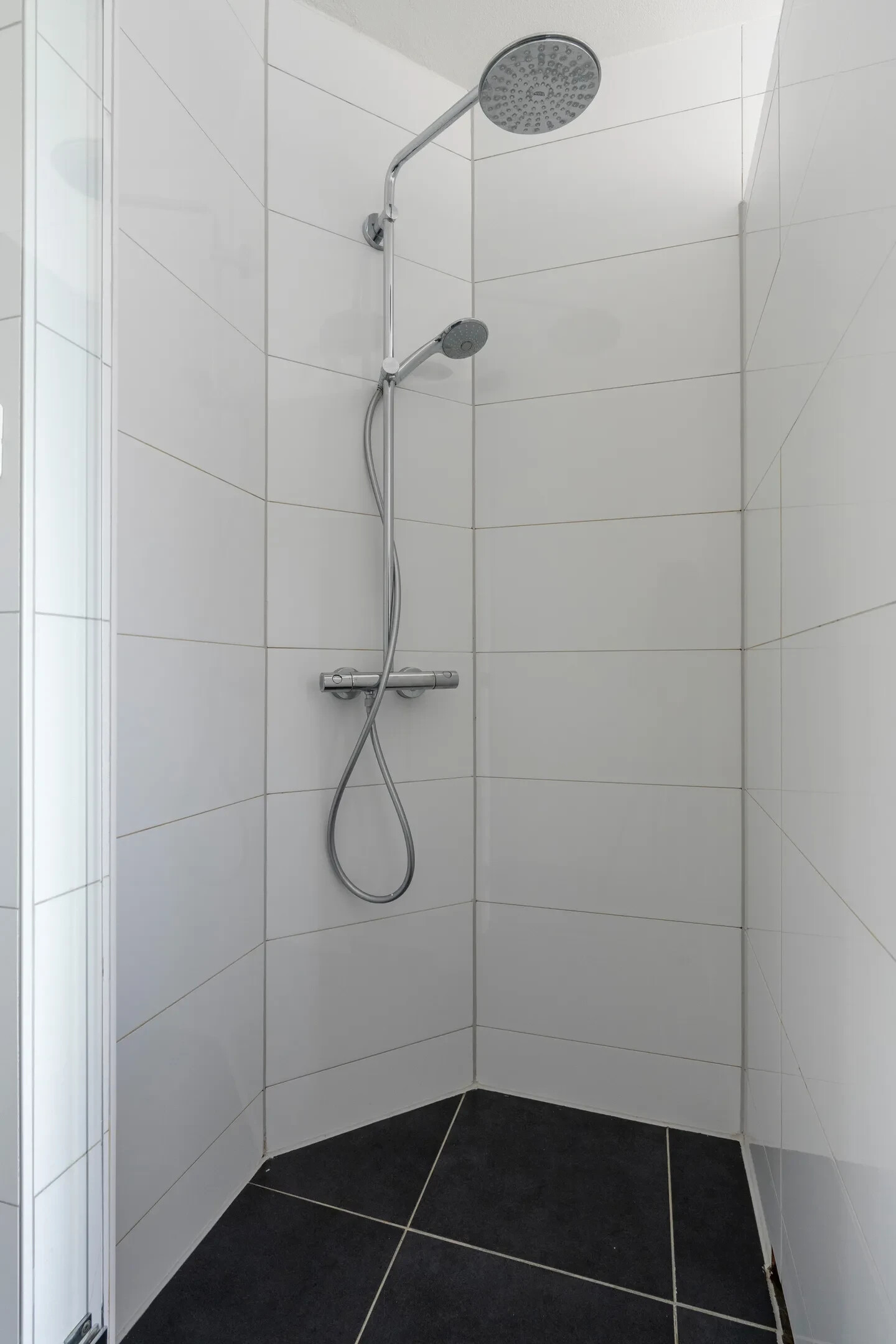 Tussenwoning te koop: Rietmees 85, Emmen