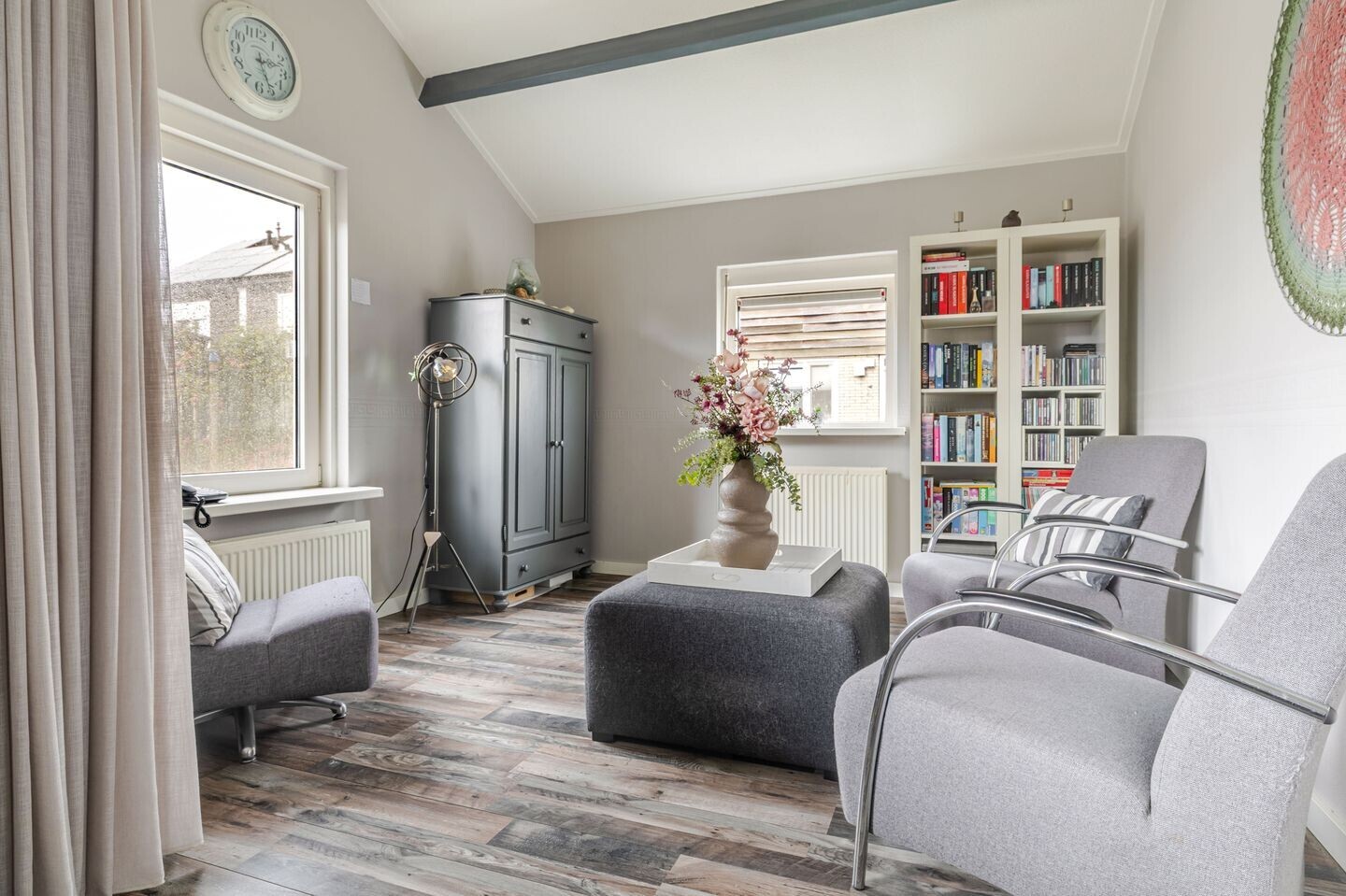 Hoekwoning te koop: Torenvalk 142, Emmen