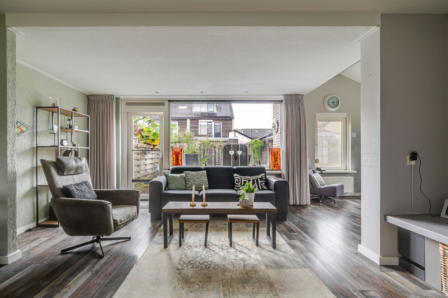 Hoekwoning te koop: Torenvalk 142, Emmen