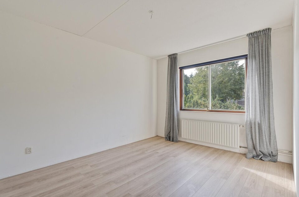 Tussenwoning te koop: Bonte Kraai 21, Emmen