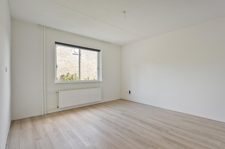 Tussenwoning te koop: Bonte Kraai 21, Emmen