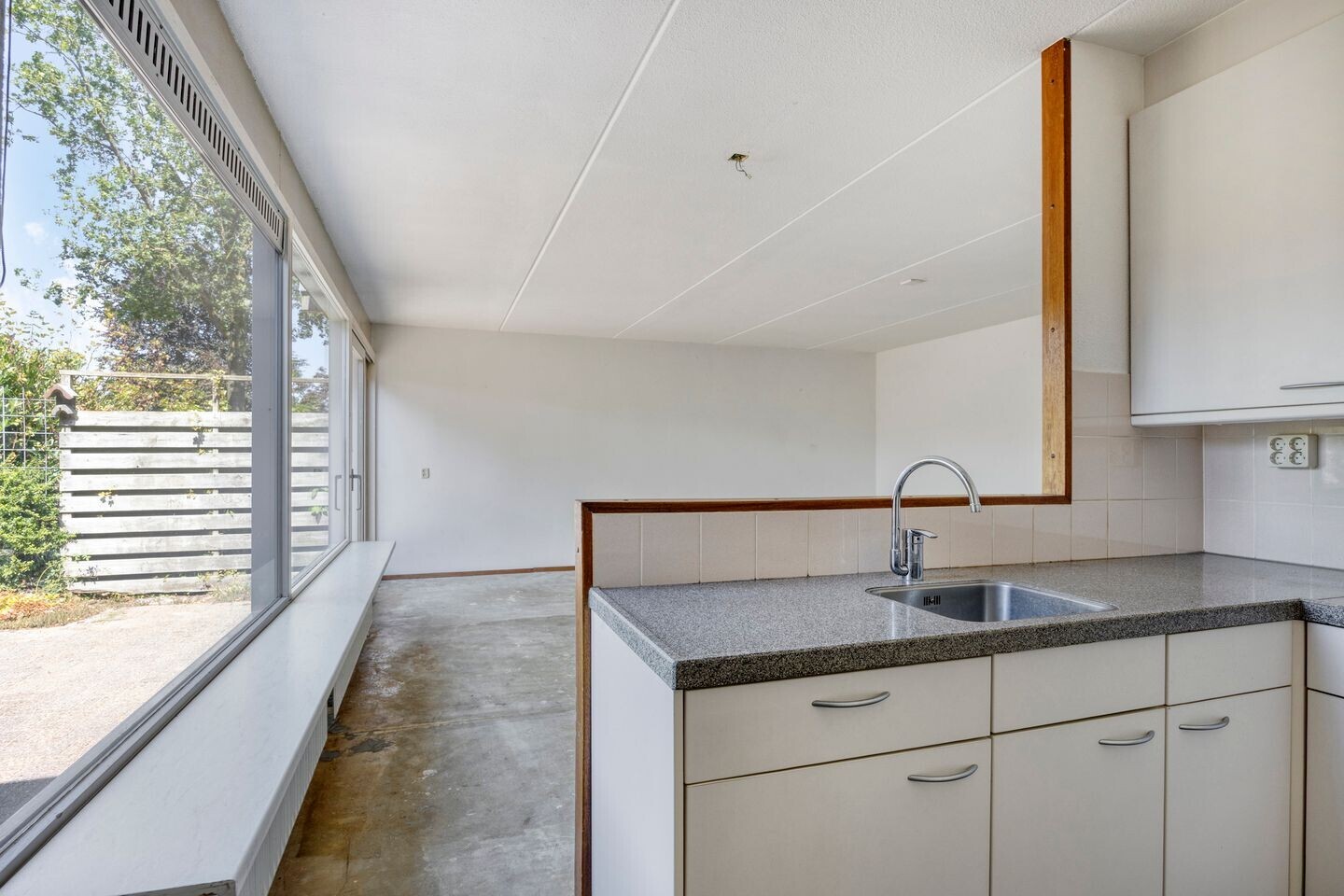 Tussenwoning te koop: Eidereend 43, Emmen
