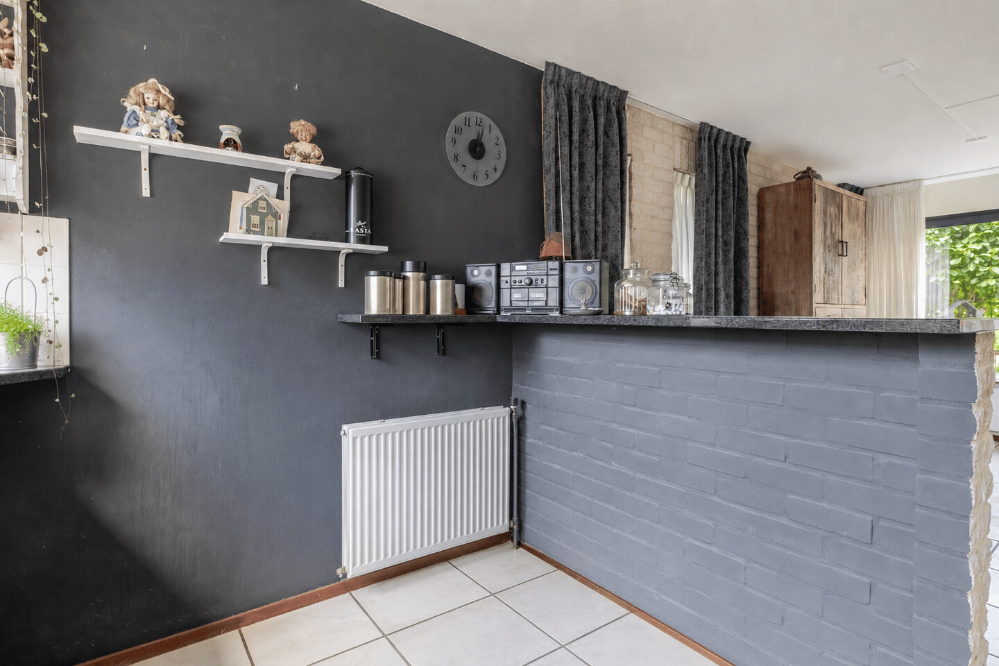 Vrijstaande woning te koop: Duivenveld 9, Emmen