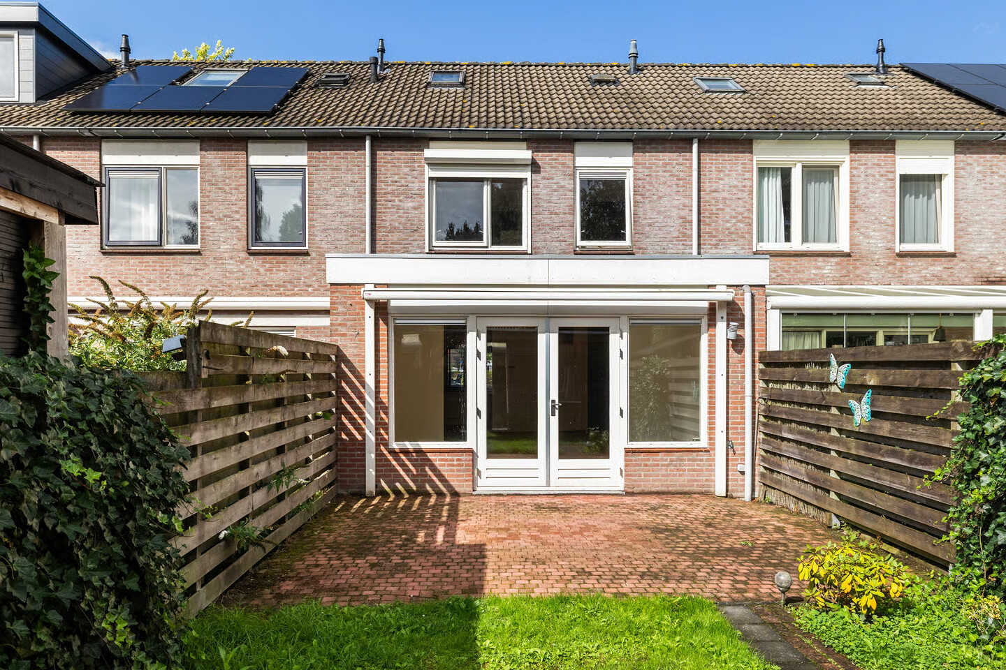 Tussenwoning te koop: Zwaluwenveld 99, Emmen