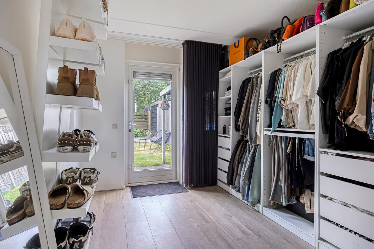 Tussenwoning te koop: Grauwe Gans 39, Emmen