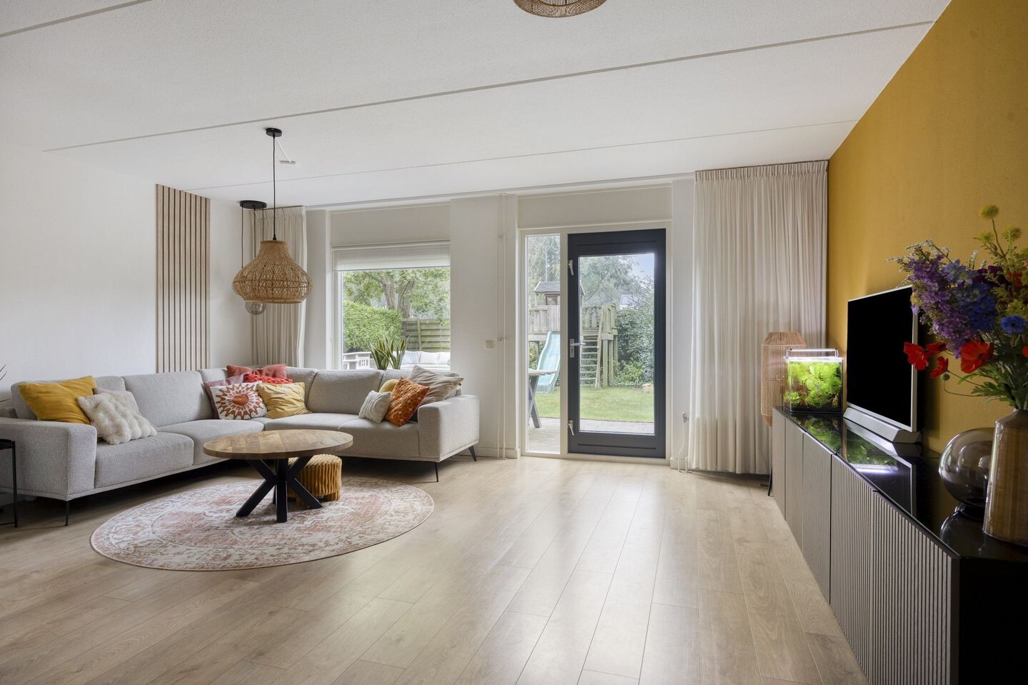 Hoekwoning te koop: Grauwe Gans 42, Emmen