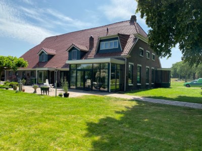 Oude Schoonebekerstraat 33