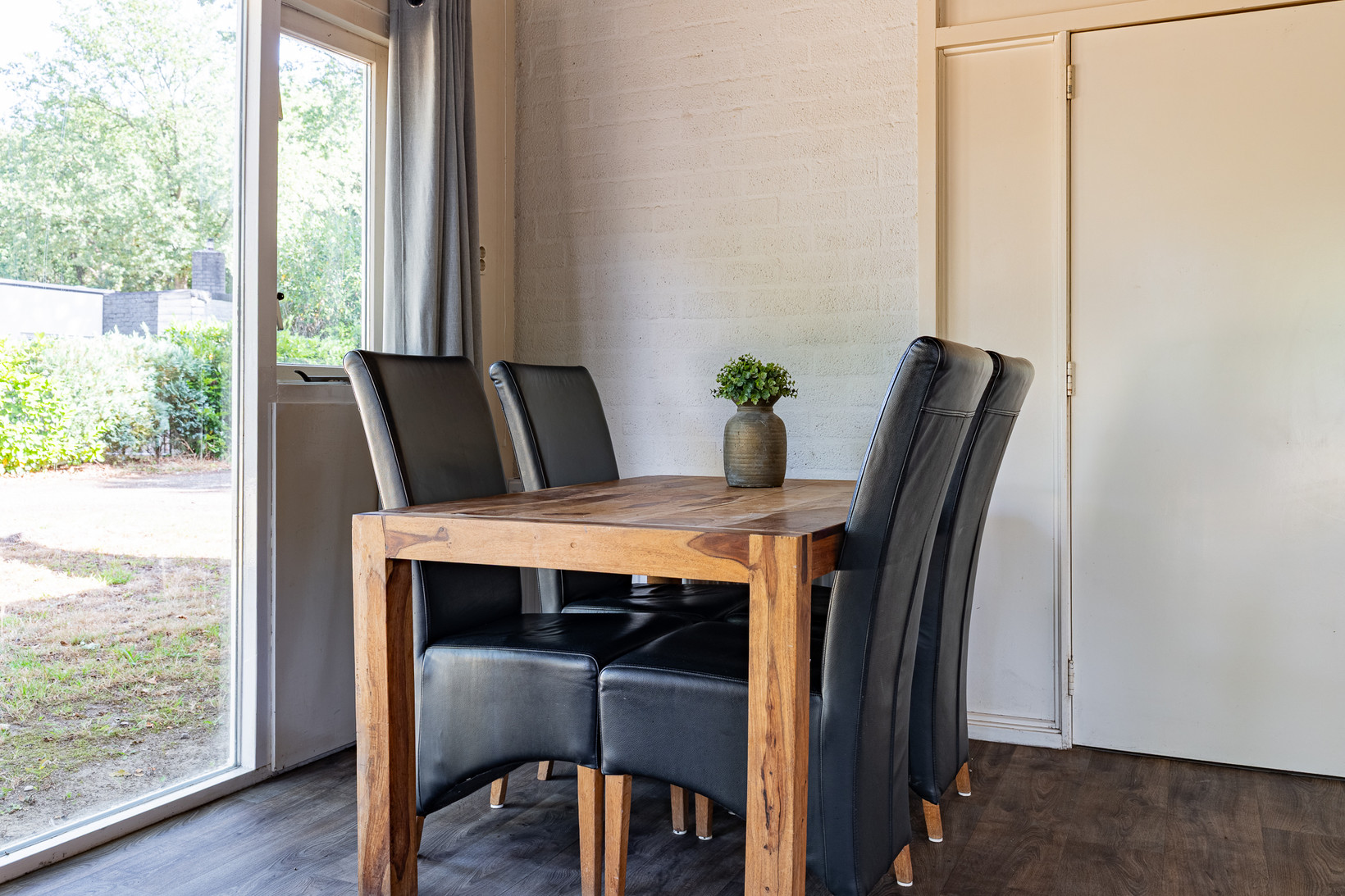 Hoekwoning te koop: Ermerzand 49, Erm