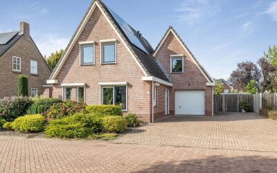 Doorsteek 4