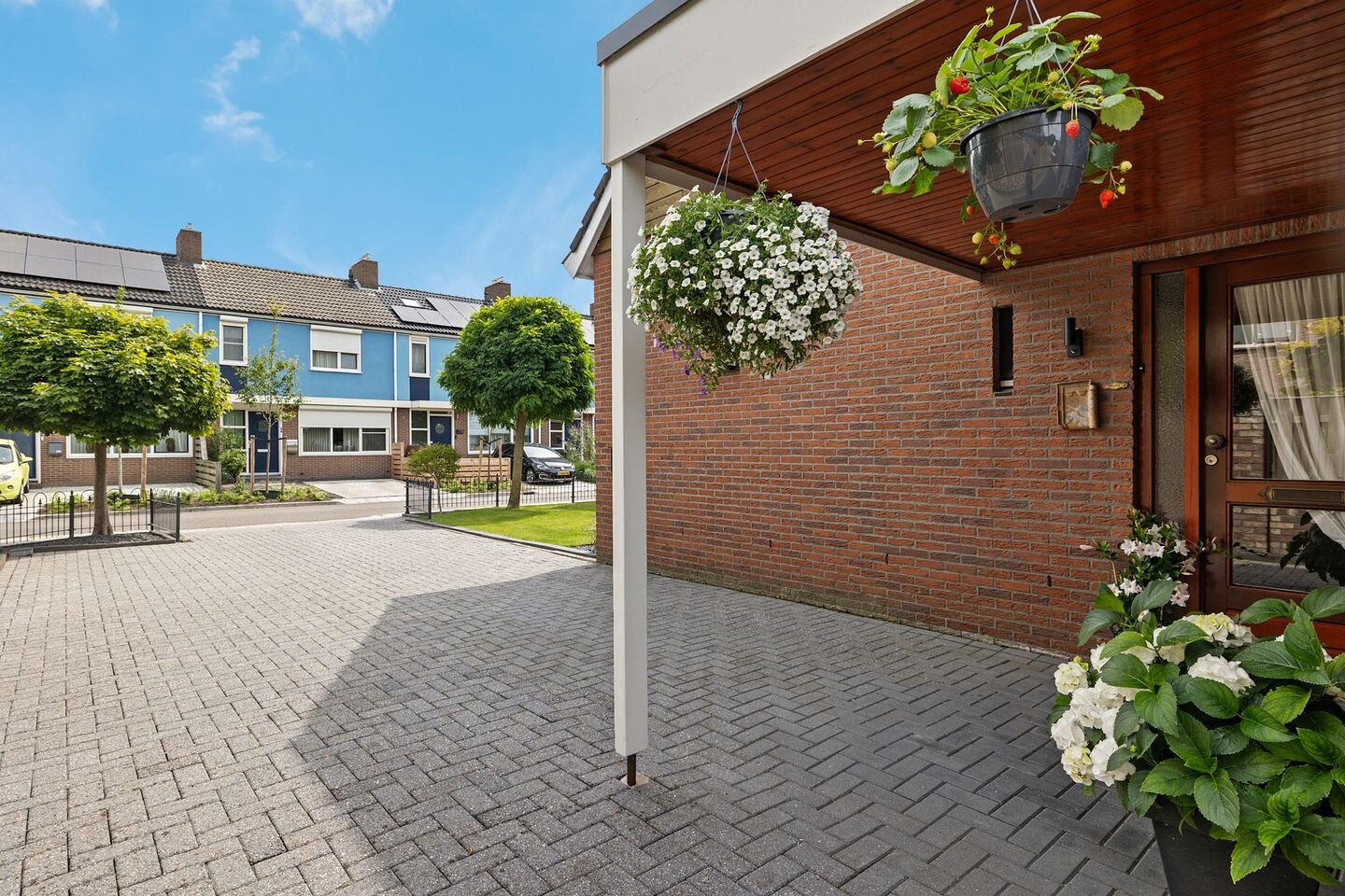 Twee-onder-één-kap te koop: Nieuwe Weg 80, Veenoord