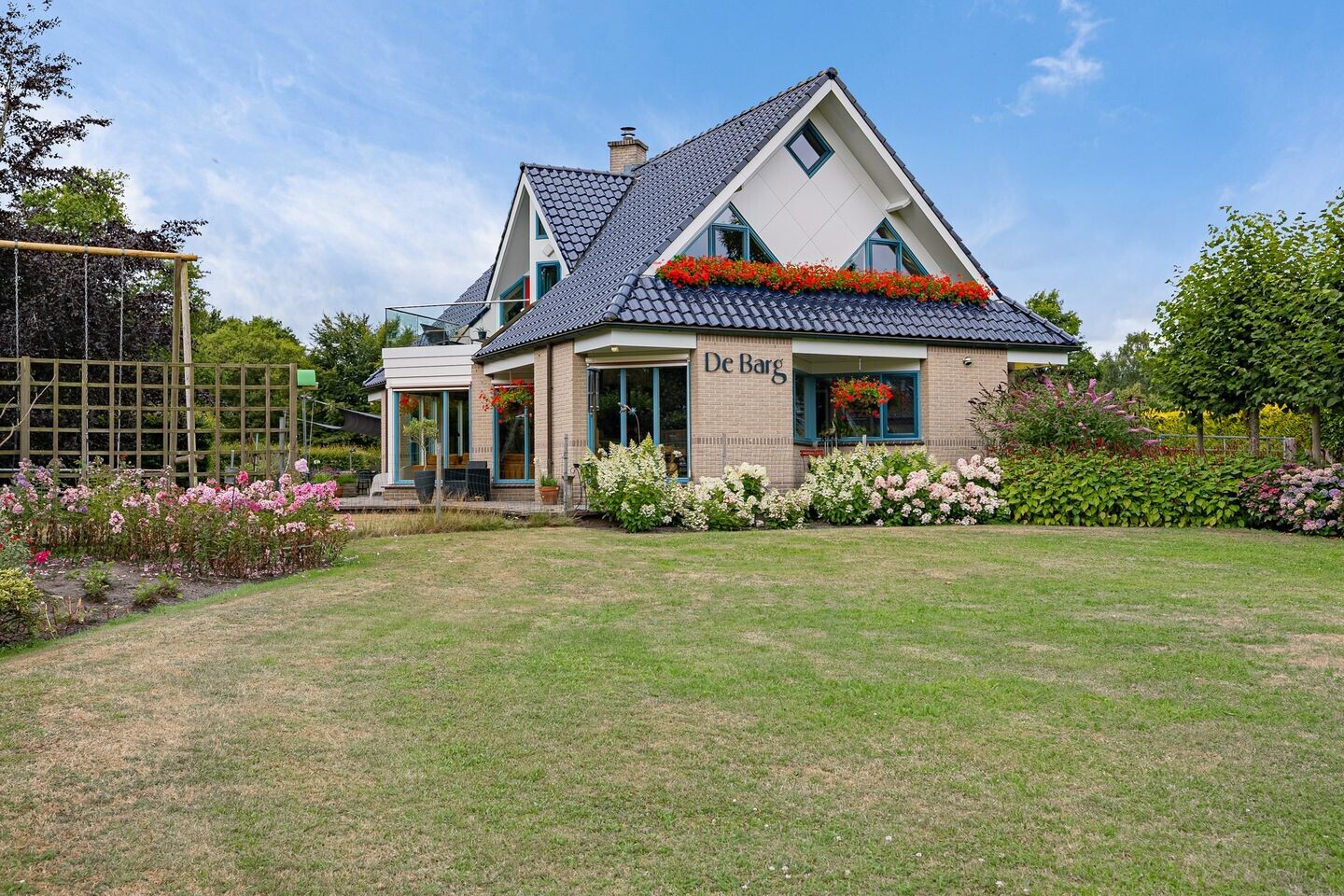 Vrijstaande woning te koop: Tramstraat 87, Schoonoord