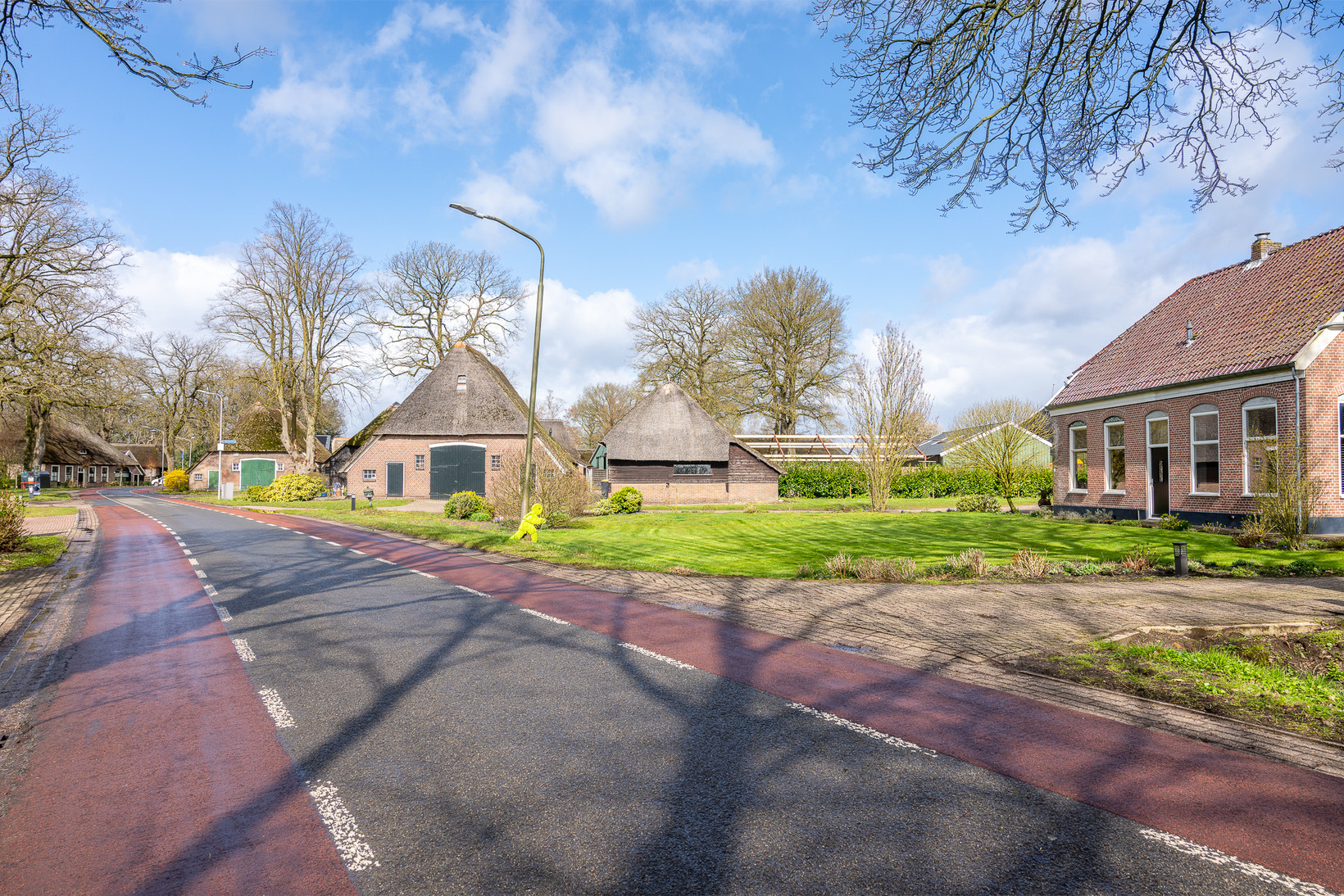 Twee-onder-één-kap te koop: Bennevelderstraat 18, Benneveld
