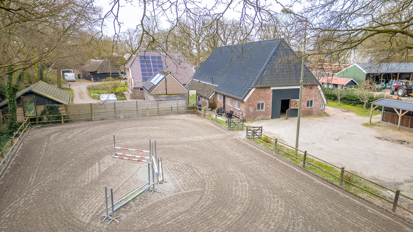 Twee-onder-één-kap te koop: Bennevelderstraat 18, Benneveld