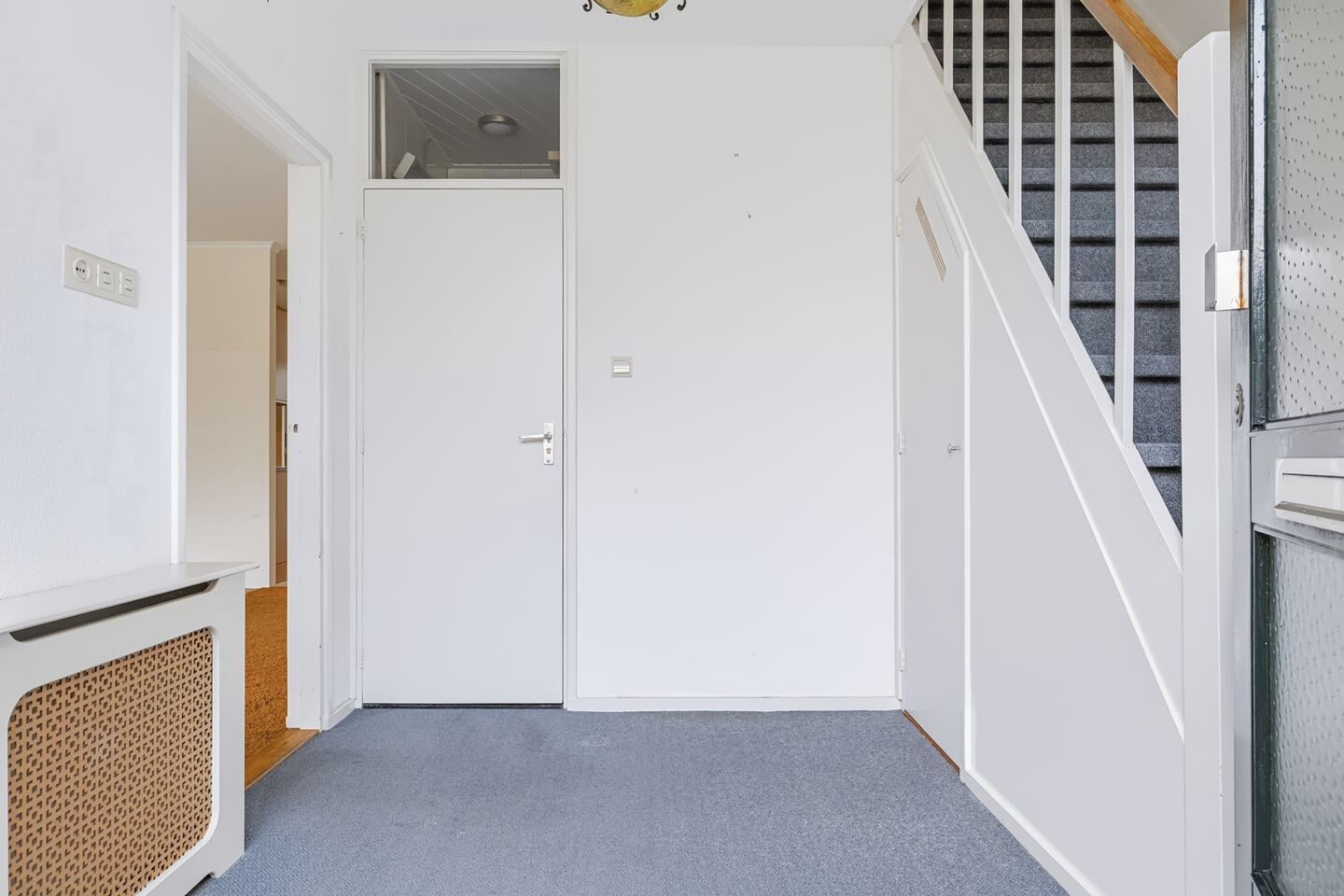 Twee-onder-één-kap te koop: Hofakkers 27, Oosterhesselen